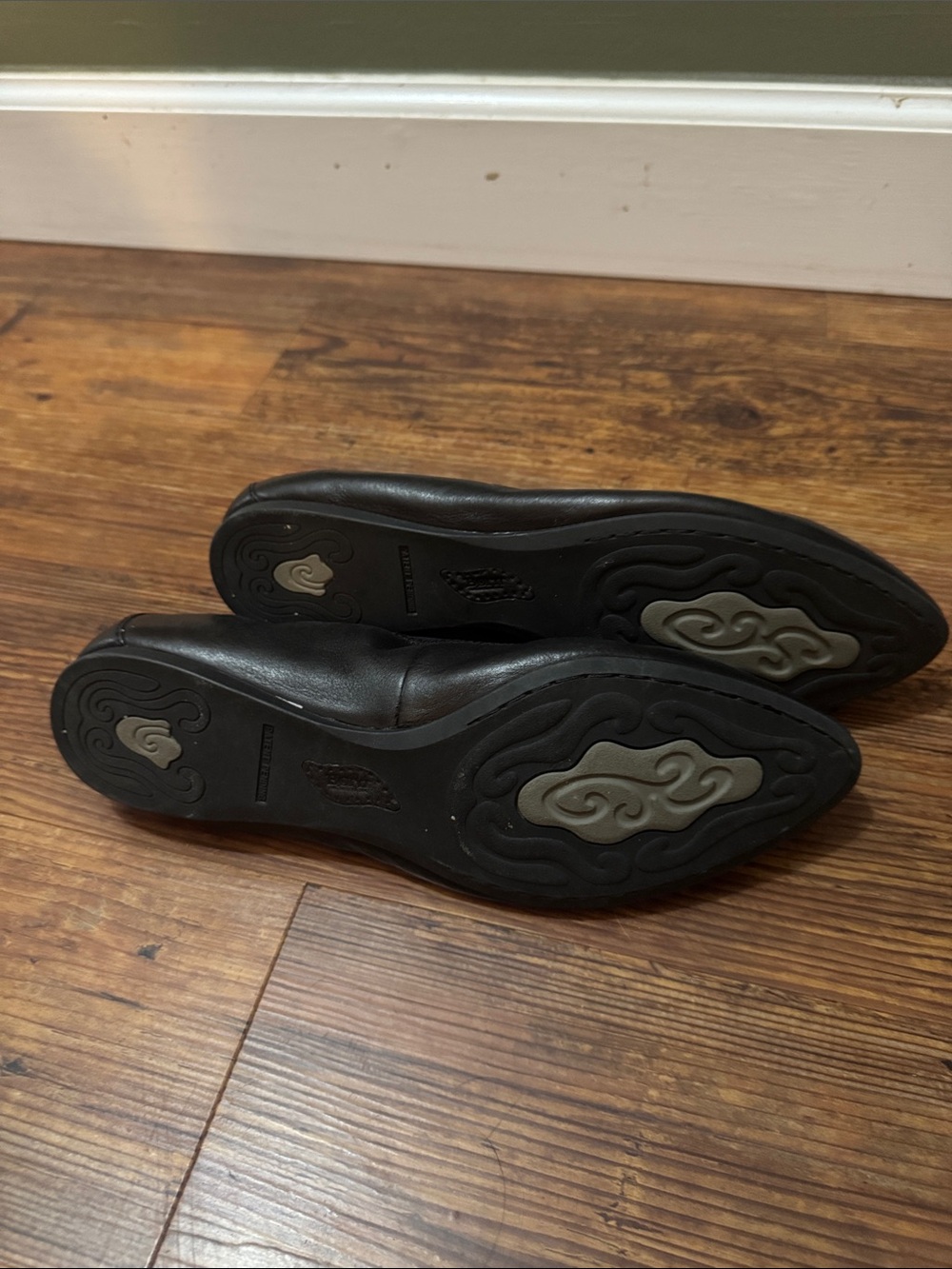 Born Black Pointed-Toe Ballet Flats - Picture 6 of 7